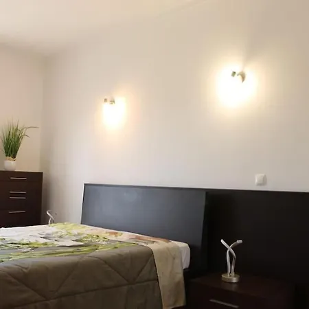 Apartment T1 Poucos Minutos Da Meia Pinheiral