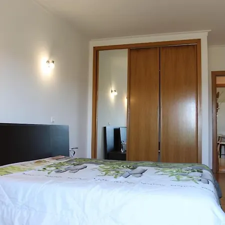 T1 Poucos Minutos Da Meia *